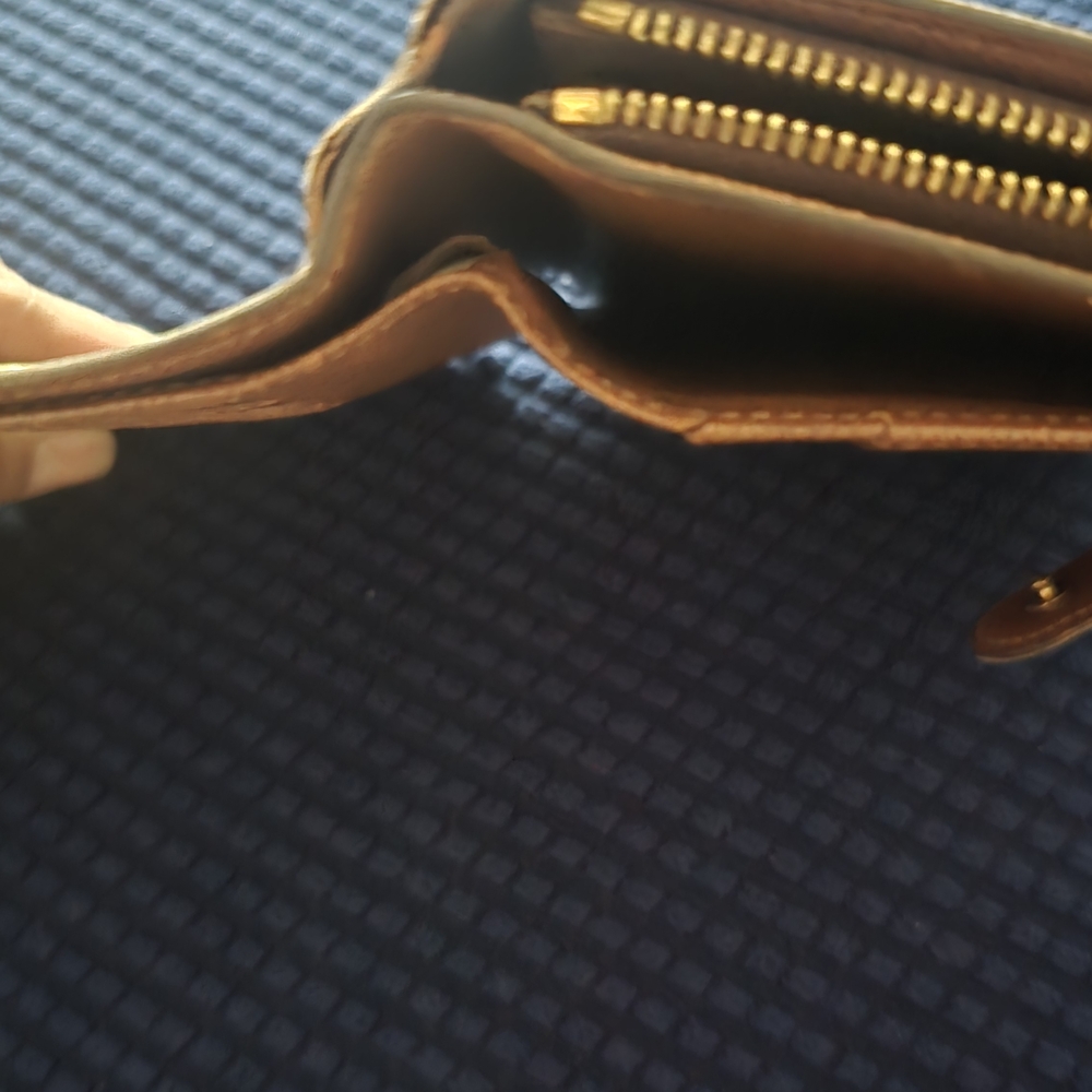 Louis Vuitton Brown and Gold Monogram Wallet - Picture 5 of 7